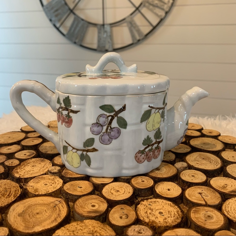 Small Fruit motif 4” teapot Made in Taiwan
